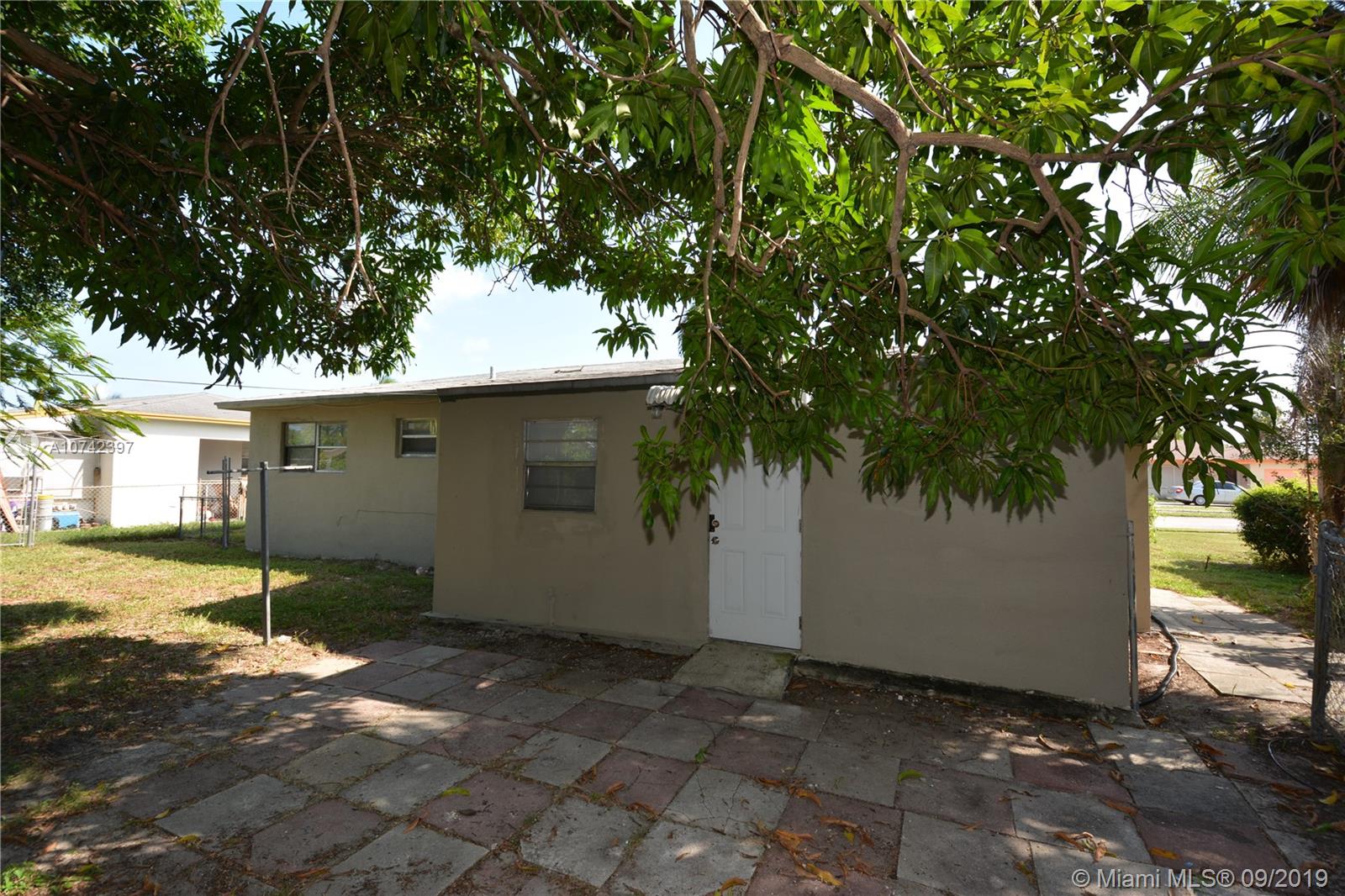 380 West 28th Street Riviera Beach, FL 33404 - Photo 32 of 39 Gallery Image 32