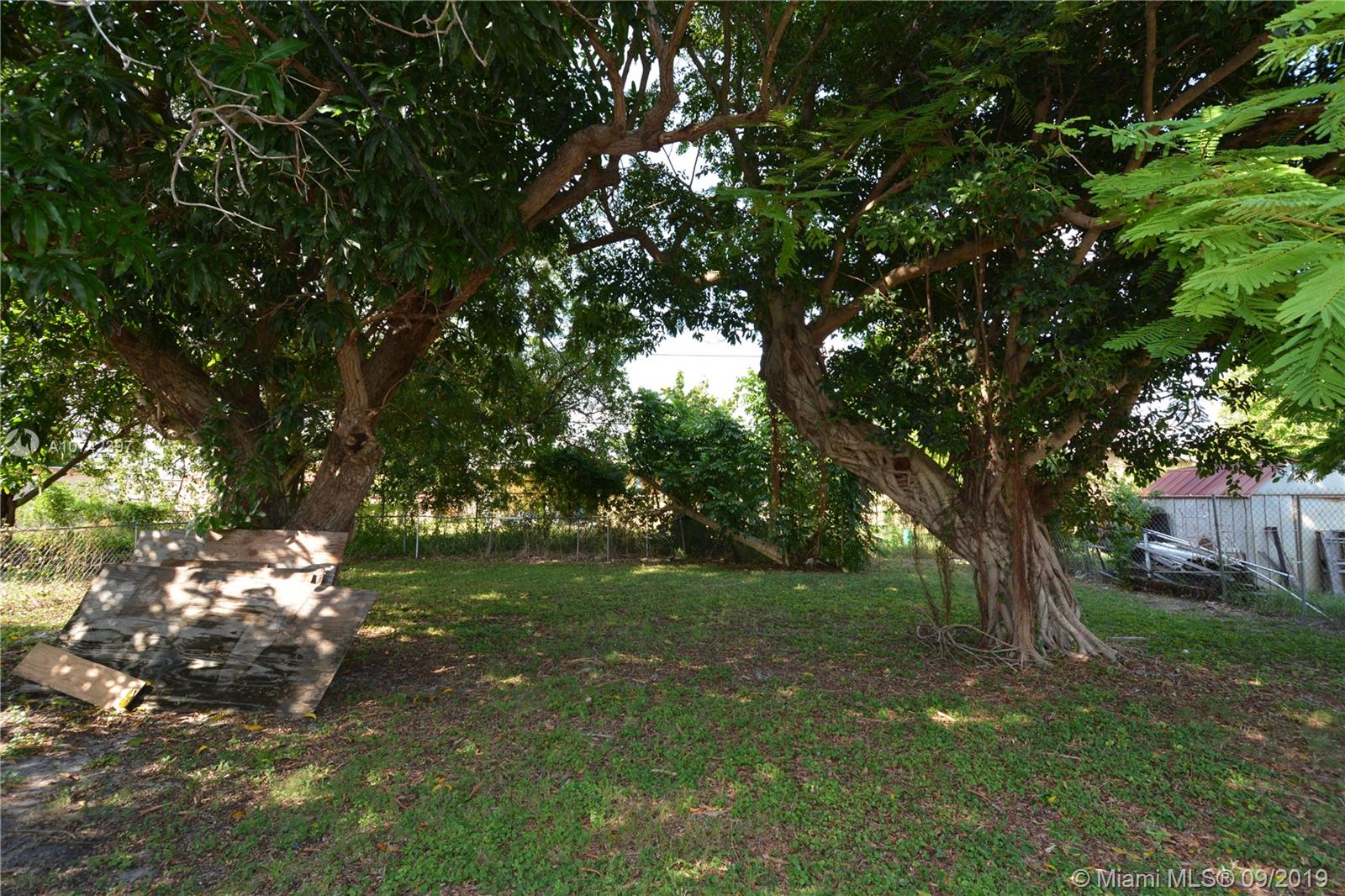 380 West 28th Street Riviera Beach, FL 33404 - Photo 33 of 39 Gallery Image 33