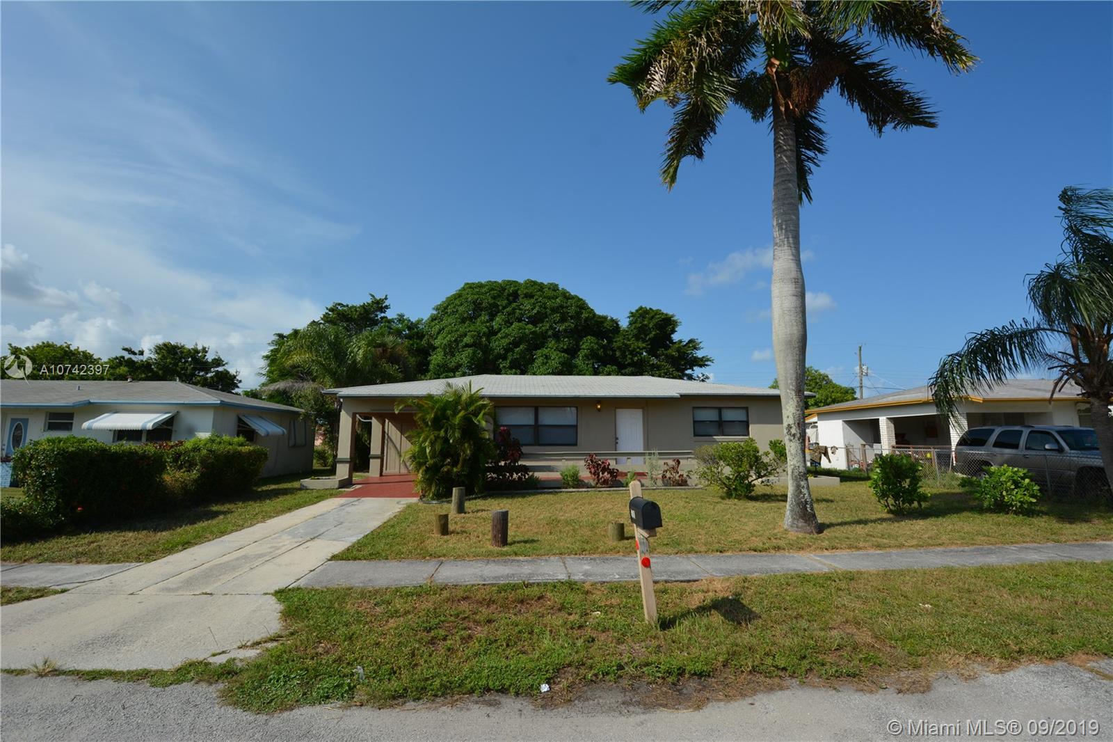 380 West 28th Street Riviera Beach, FL 33404 - Photo 36 of 39 Gallery Image 36