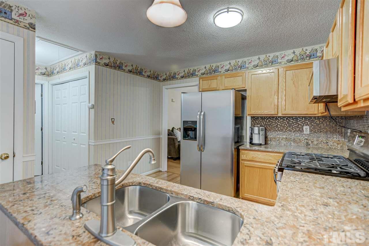 416 Firefly Road Holly Springs, NC 27540 - Photo 5 of 16 Gallery Image 5