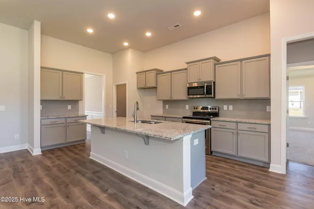 $375,500 | 103 Brighton Street, La Grange, NC 28551