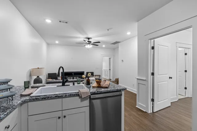 $284,900 | 705 South Wall Street, Shelbyville, TN 37160