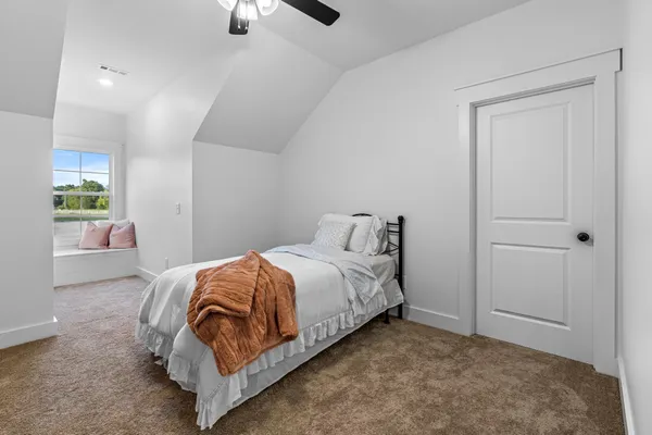 $284,900 | 705 South Wall Street, Shelbyville, TN 37160