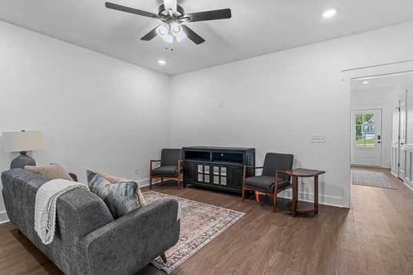 $284,900 | 705 South Wall Street, Shelbyville, TN 37160