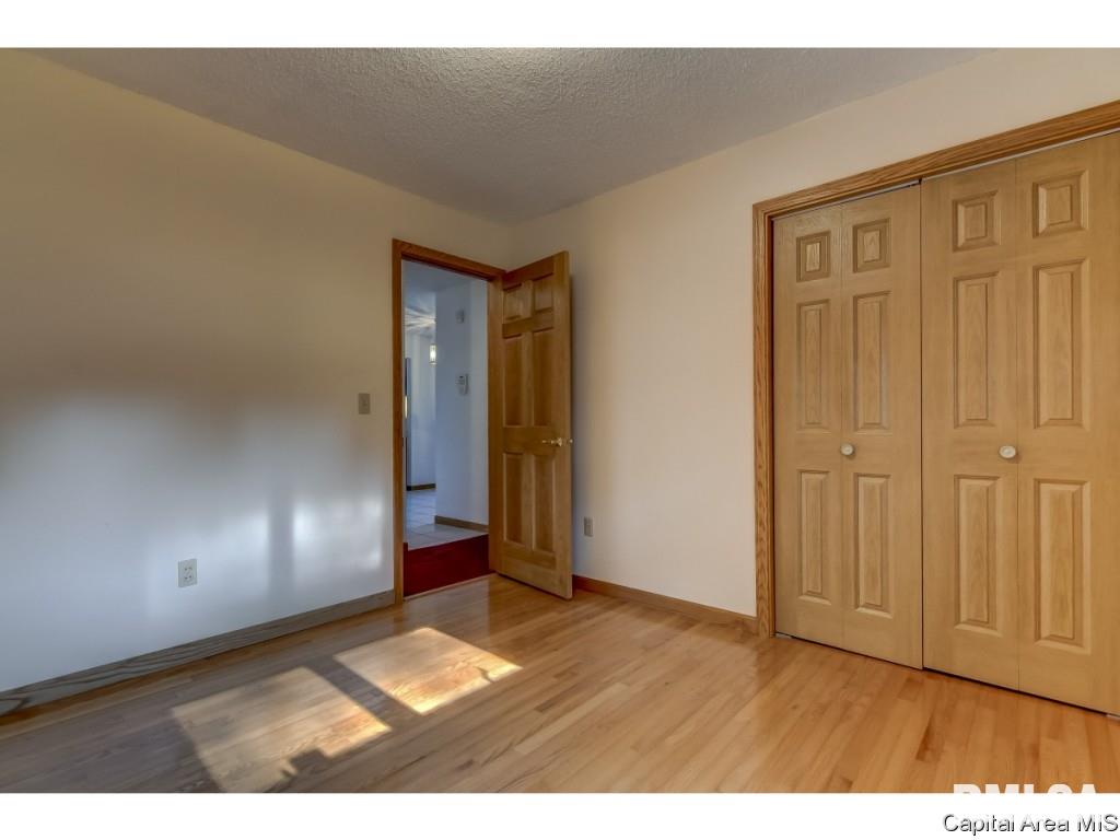 2495 Arrowhead Drive Springfield, IL 62702 - Photo 15 of 32