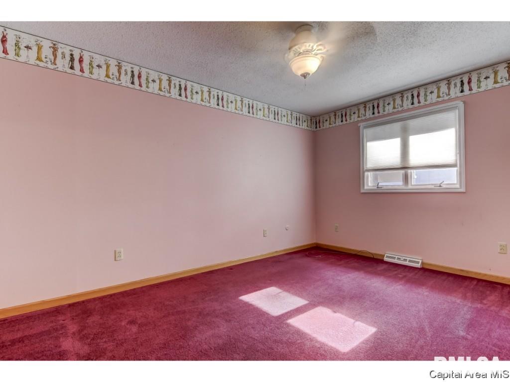 2495 Arrowhead Drive Springfield, IL 62702 - Photo 16 of 32