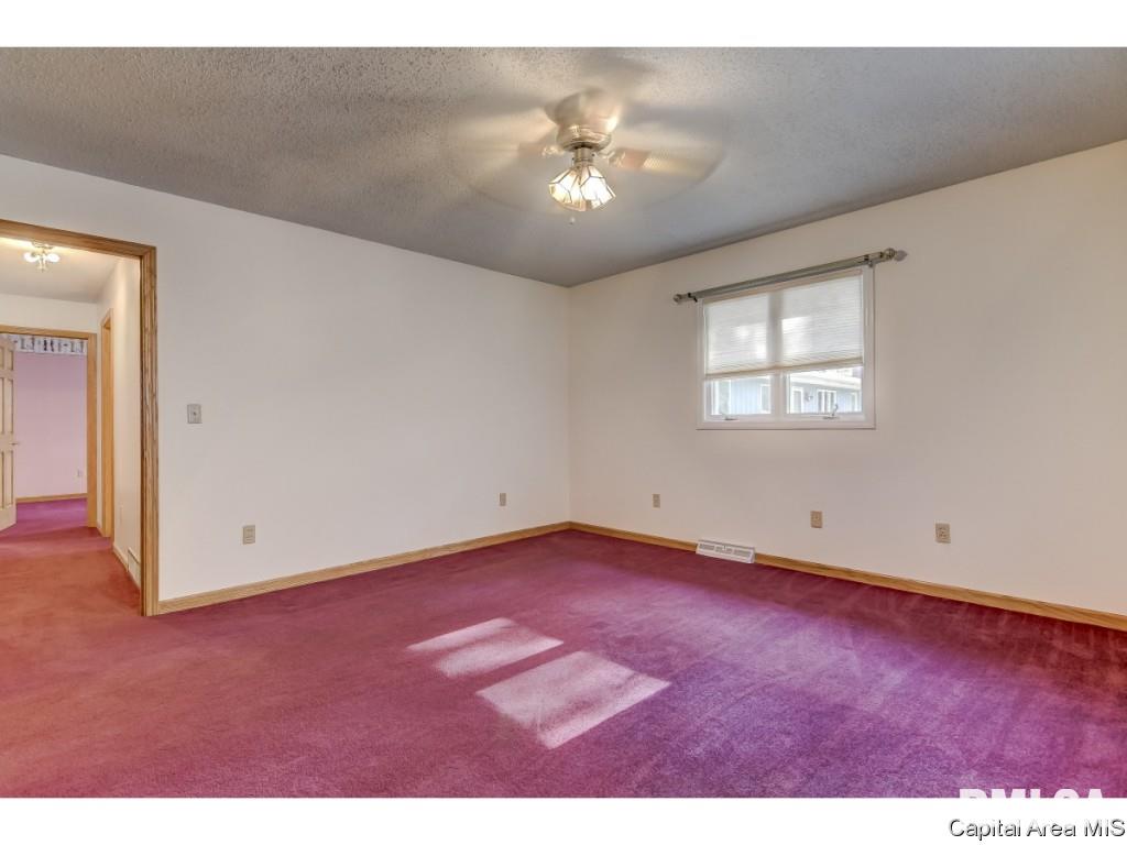 2495 Arrowhead Drive Springfield, IL 62702 - Photo 23 of 32