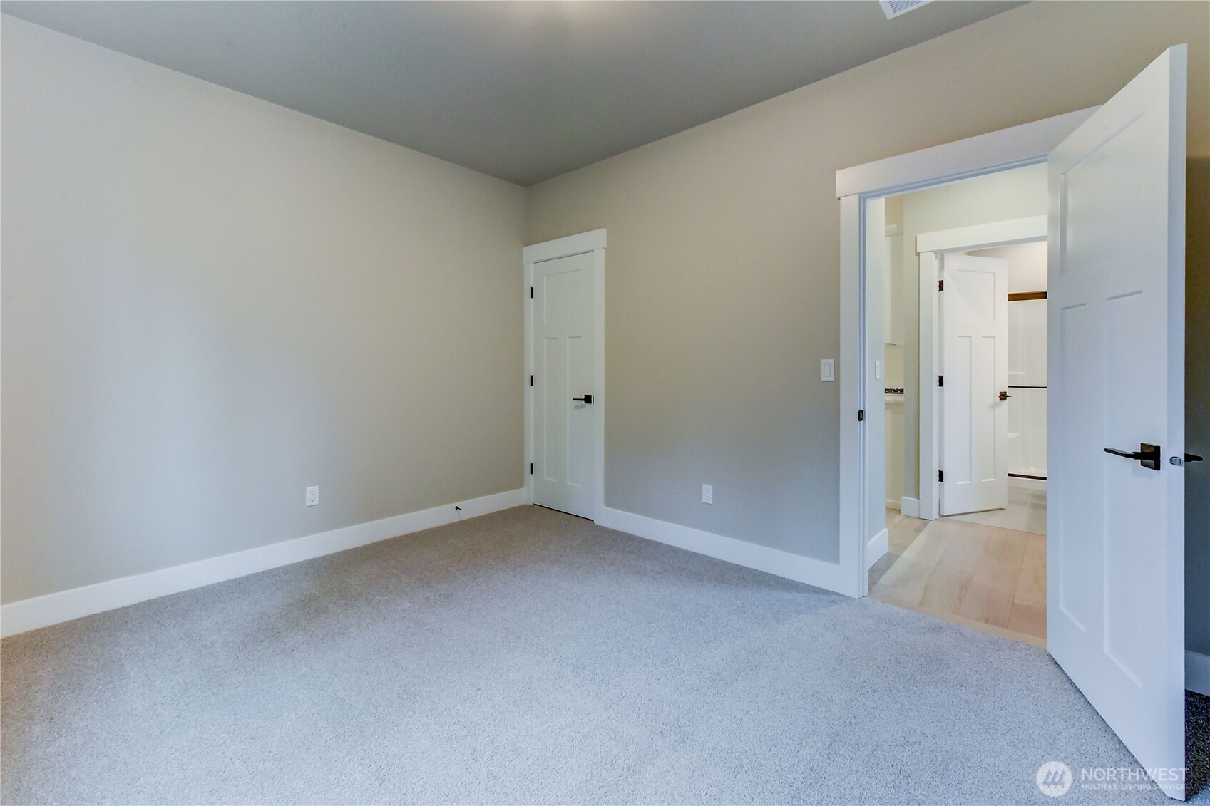 18425 Meridian Avenue Southeast, Unit CR 26 Bothell, WA 98012 - Photo 15 of 35 a view of an empty room