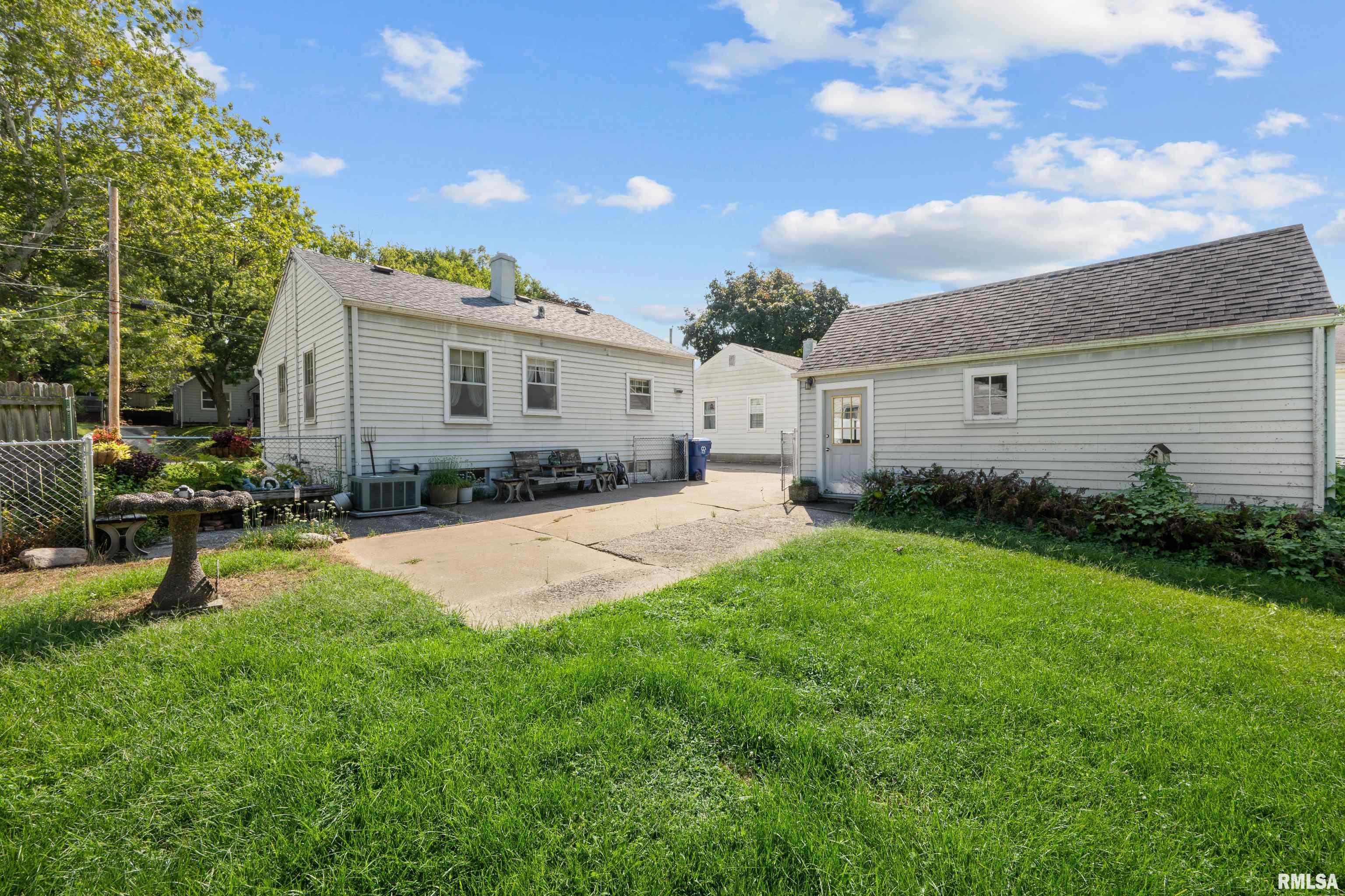 444 Waverly Road Davenport, IA 52804 - Photo 23 of 25 Gallery Image 23