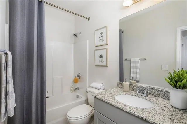 $2,440 | 62 Dawson Clb Way, Unit FENNELL, Dawsonville, GA 30534