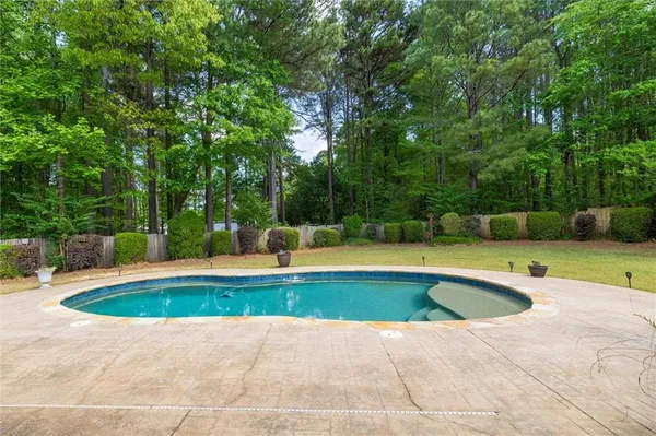 $650,000 | 280 Starfire Court, Loganville, GA 30052