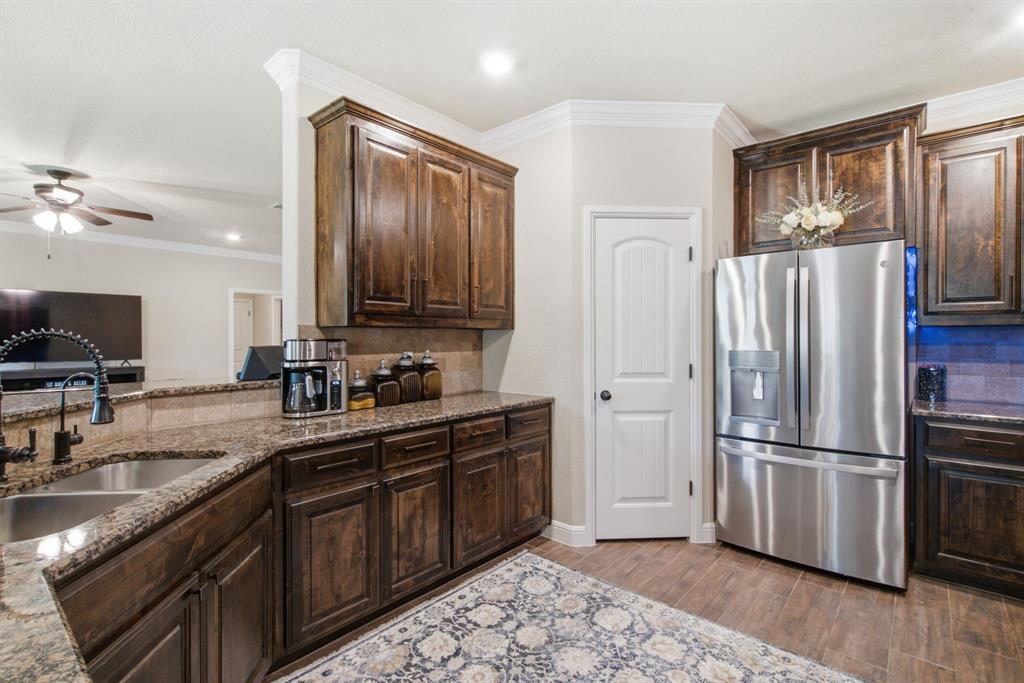 223 Cottongame Road Weatherford, TX 76088 - Photo 16 of 39