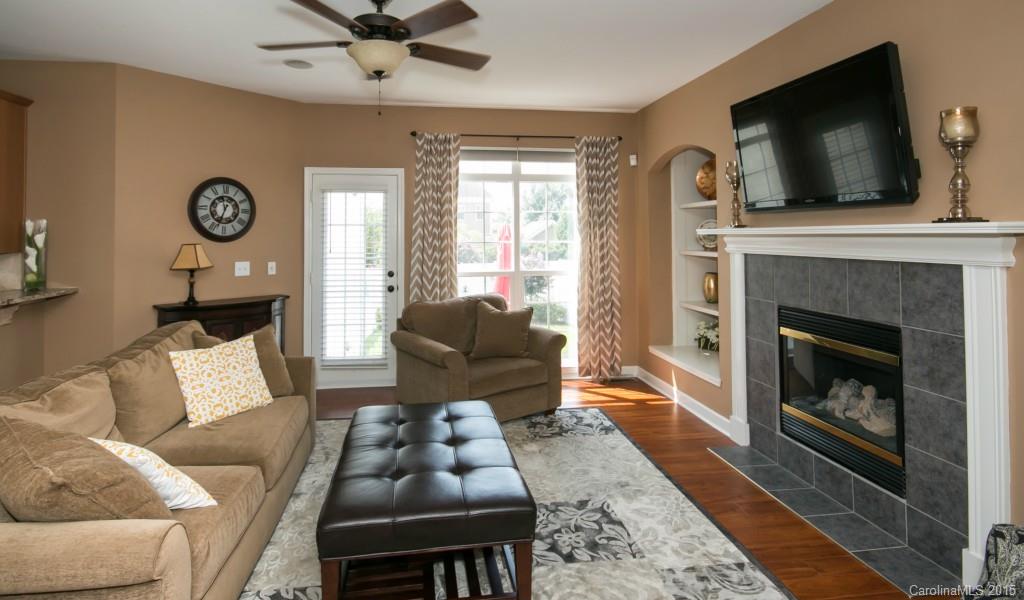 17036 Carlton Way Road Huntersville, NC 28078 - Photo 3 of 24