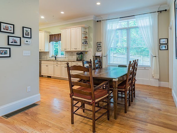 44 Salisbury Road, Unit 44 Newton, MA 02458 - Photo 3 of 12 Gallery Image 3