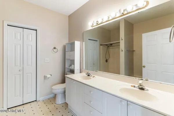 $1,995 | 264 Bonnet Way Southeast, Southport, NC 28461