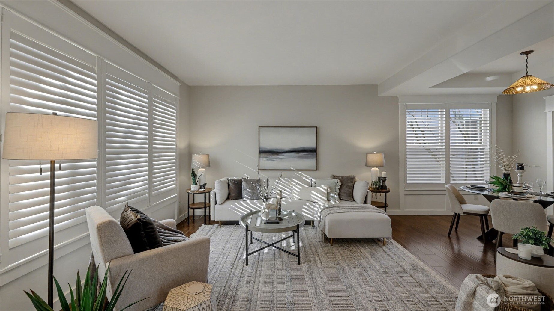4817 Hartford Way Mukilteo, WA 98275 - Photo 5 of 36 a living room with furniture and wooden floor