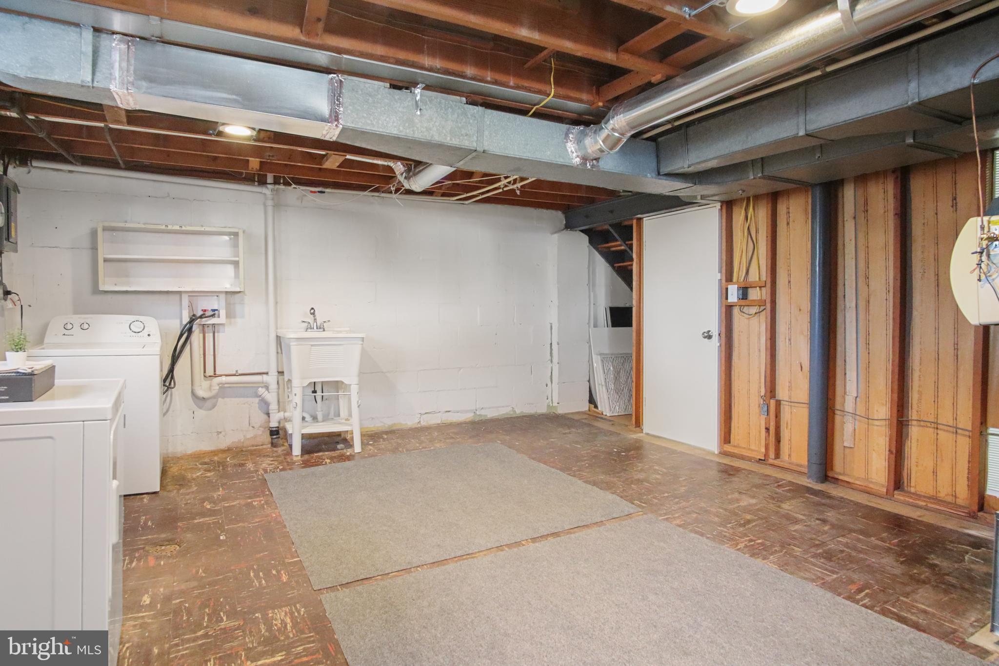 69 Aigburth Avenue Towson, MD 21286 - Photo 27 of 32 a view of a storage & utility room