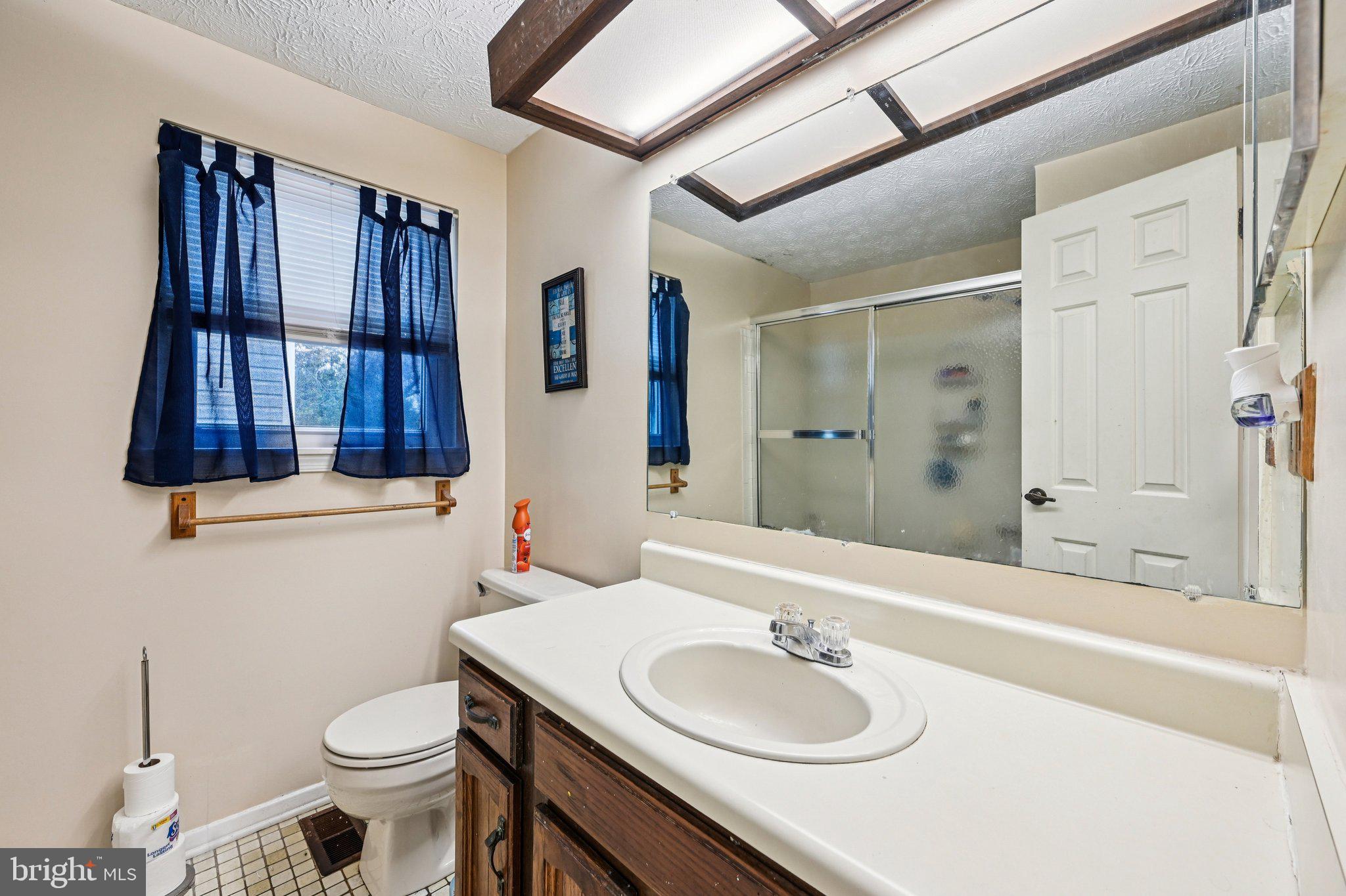 9405 Perglen Road Nottingham, MD 21236 - Photo 33 of 37