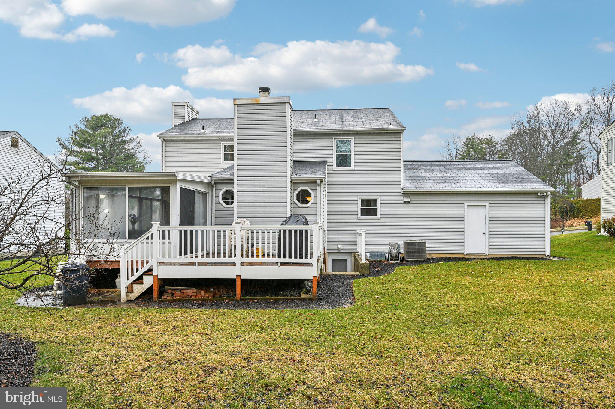 9405 Perglen Road Nottingham, MD 21236 - Photo 4 of 37