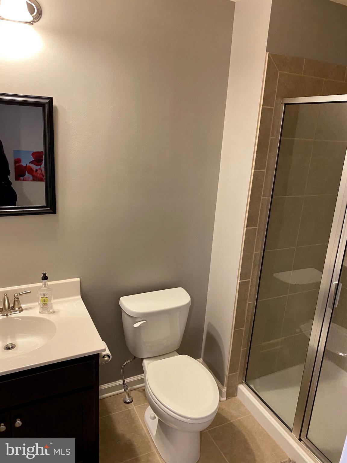 3711 Jacob Stout Road Doylestown, PA 18902 - Photo 29 of 37 en-suite on third floor