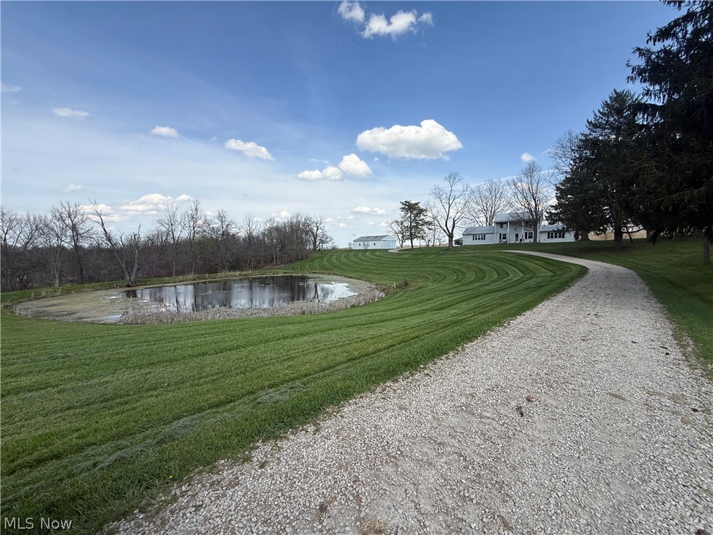 60250 Wintergreen Road Senecaville, OH 43780 - Photo 2 of 36