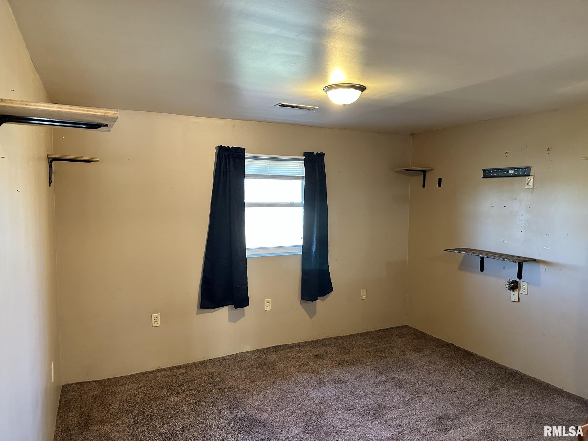 13750 East Azbell Road Canton, IL 61520 - Photo 6 of 28