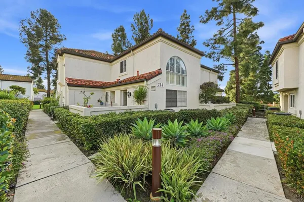 $479,000 | 744 Eastshore Terrace, Unit 102, Chula Vista, CA 91913