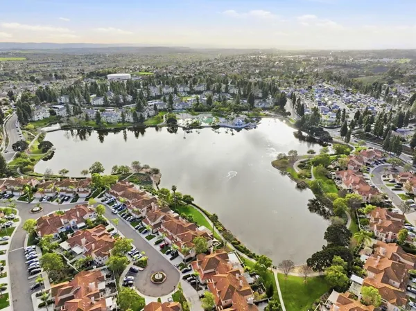 $479,000 | 744 Eastshore Terrace, Unit 102, Chula Vista, CA 91913