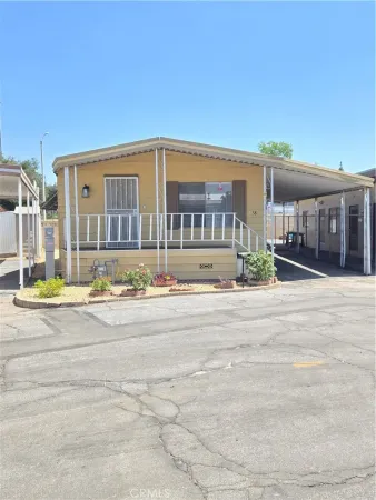 $150,000 | 840 East Foothill Boulevard East, Unit 38, Azusa, CA 91702