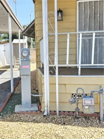 $150,000 | 840 East Foothill Boulevard East, Unit 38, Azusa, CA 91702