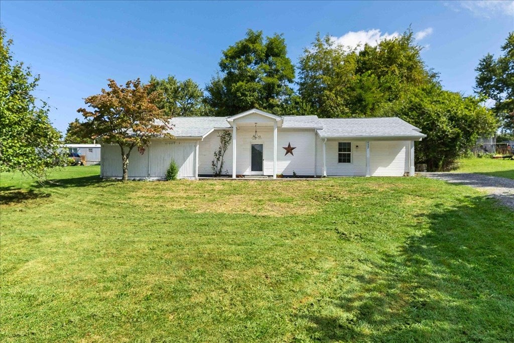 6468 Divers Road Radford, VA 24141 - Photo 27 of 29 Gallery Image 27
