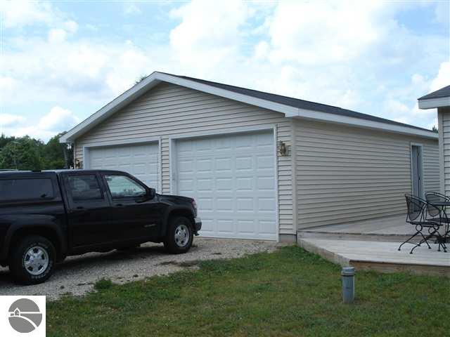 5024 West 6 Road Buckley, MI 49620 - Photo 9 of 14 1714279-8.JPG