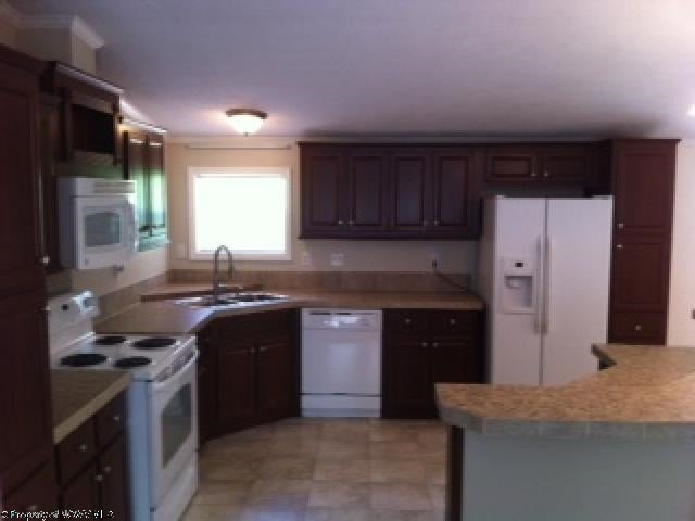 220 Old Sawmill Road Fairmont, WV 26554 - Photo 6 of 9 Gallery Image 6