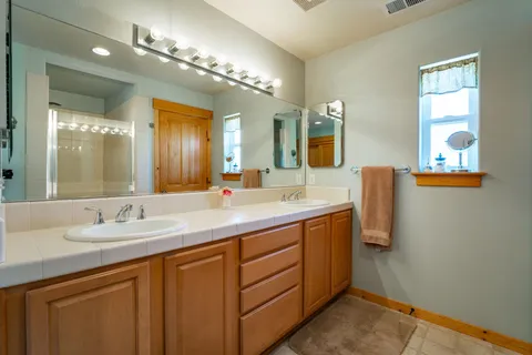 $799,900 | 10036 Nicolas Drive, Unit A, Truckee, CA 96161