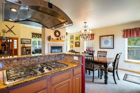 $799,900 | 10036 Nicolas Drive, Unit A, Truckee, CA 96161