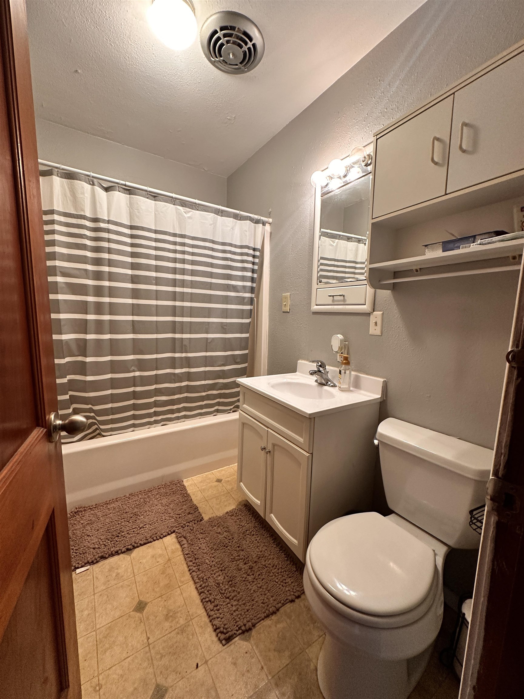 809 East State Street Mauston, WI 53948 - Photo 14 of 27