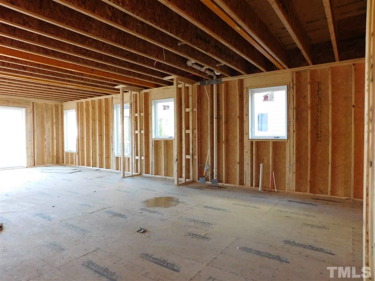 514 Heather Drive Raleigh, NC 27606 - Photo 3 of 9 Gallery Image 3