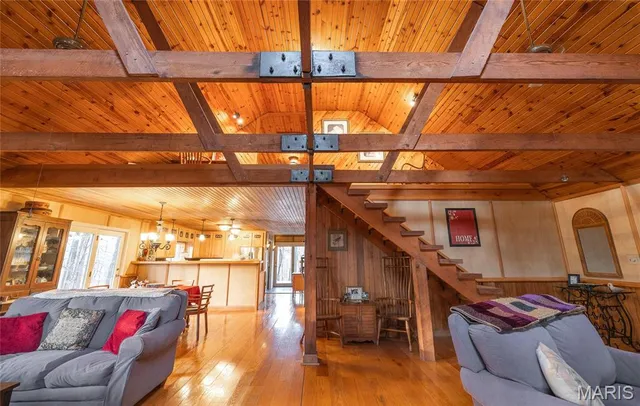 $690,000 | 15247 Laminack Road, Carterville, IL 62918