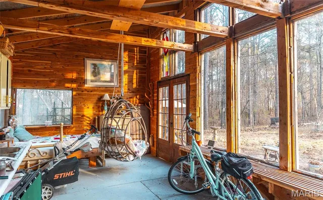 $690,000 | 15247 Laminack Road, Carterville, IL 62918