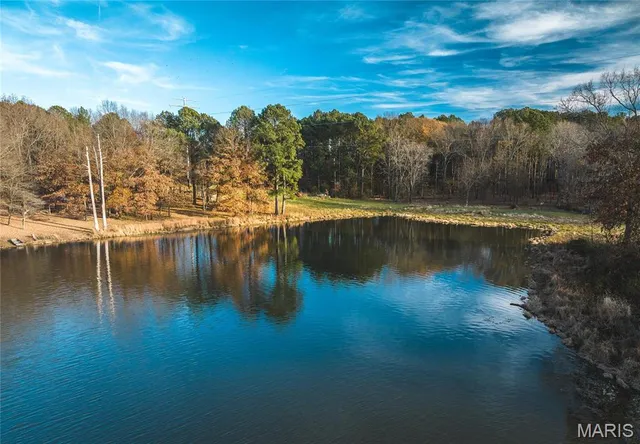 $690,000 | 15247 Laminack Road, Carterville, IL 62918