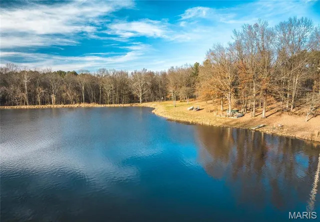 $690,000 | 15247 Laminack Road, Carterville, IL 62918