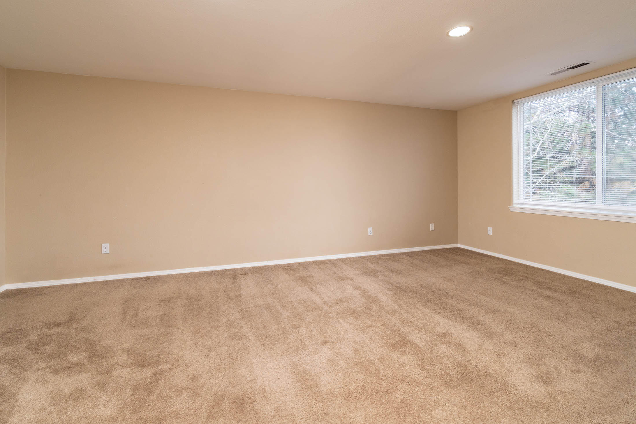 1715 Southeast Riviera Drive Bend, OR 97702 - Photo 11 of 26 1715 SE Riviera_0074 copy