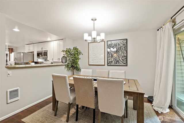 $470,000 | 5525 South 231st Place, Kent, WA 98032