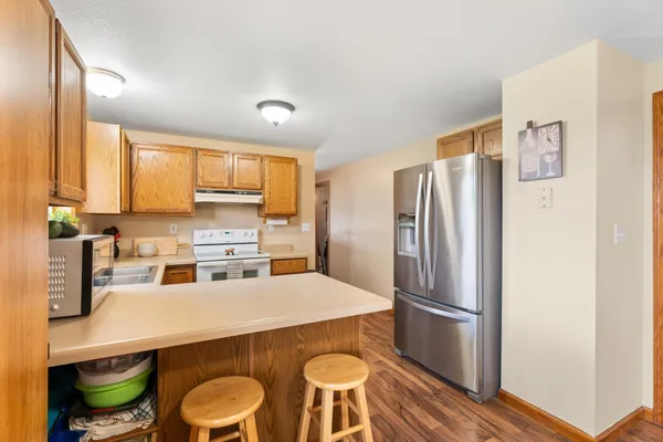 $520,000 | 69378 230th Avenue, Kasson, MN 55944