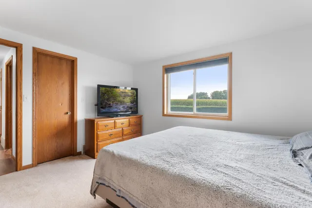 $520,000 | 69378 230th Avenue, Kasson, MN 55944