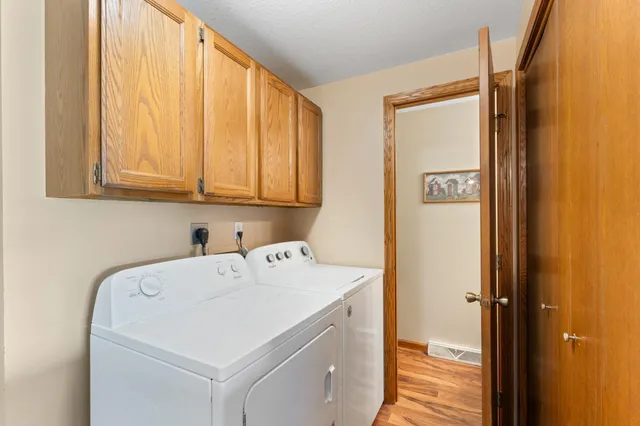 $520,000 | 69378 230th Avenue, Kasson, MN 55944