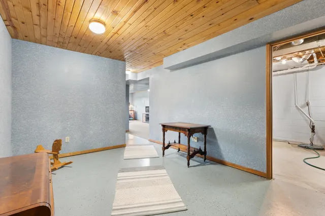 $520,000 | 69378 230th Avenue, Kasson, MN 55944