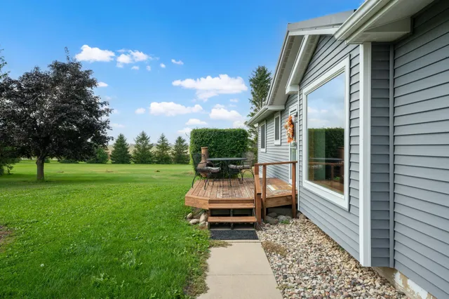 $520,000 | 69378 230th Avenue, Kasson, MN 55944