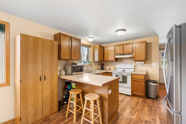 $520,000 | 69378 230th Avenue, Kasson, MN 55944