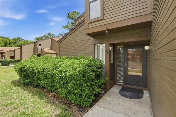 $189,500 | 27 Oxford Lane, Unit 27, Palm Coast, FL 32137